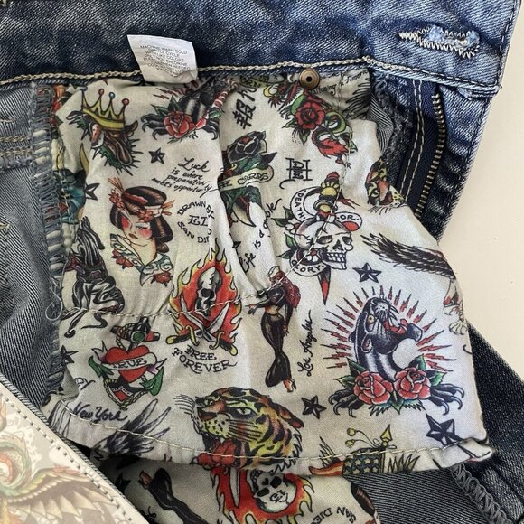 Ed Hardy Women’s Heart Eagle Embroidered Denim Cut Off Shorts Jorts Size 26 - Picture 9 of 16